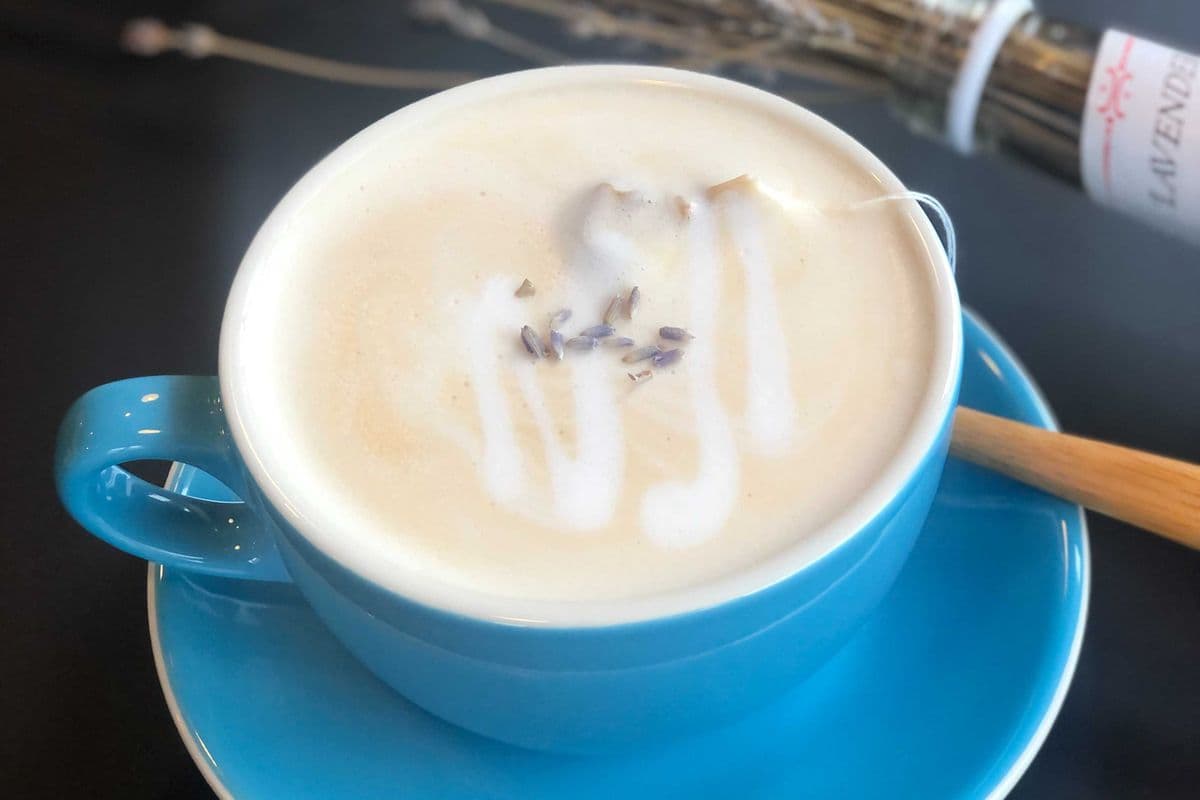 Organic Earl Grey Lavender Tea Latte