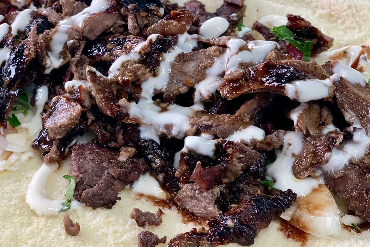 Sandwich Shawarma au Boeuf / Beef Shawarma Sandwich