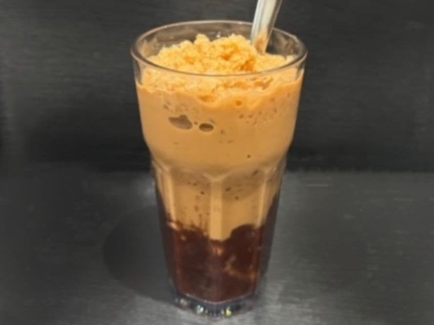 DC14 Glace aux haricots rouges avec thé au lait HK 奶茶红豆冰