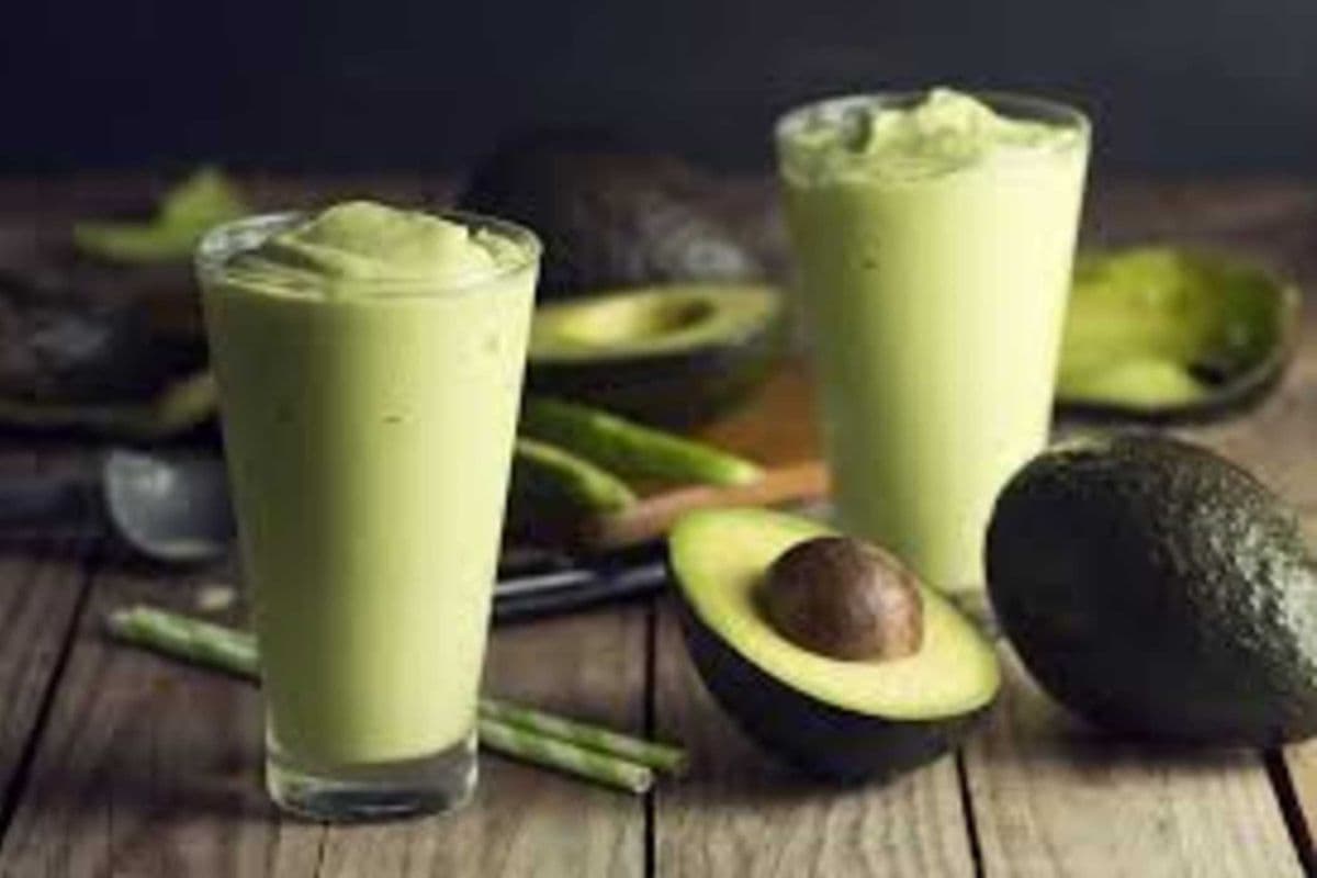 Avocado Smoothie (250 Cal)