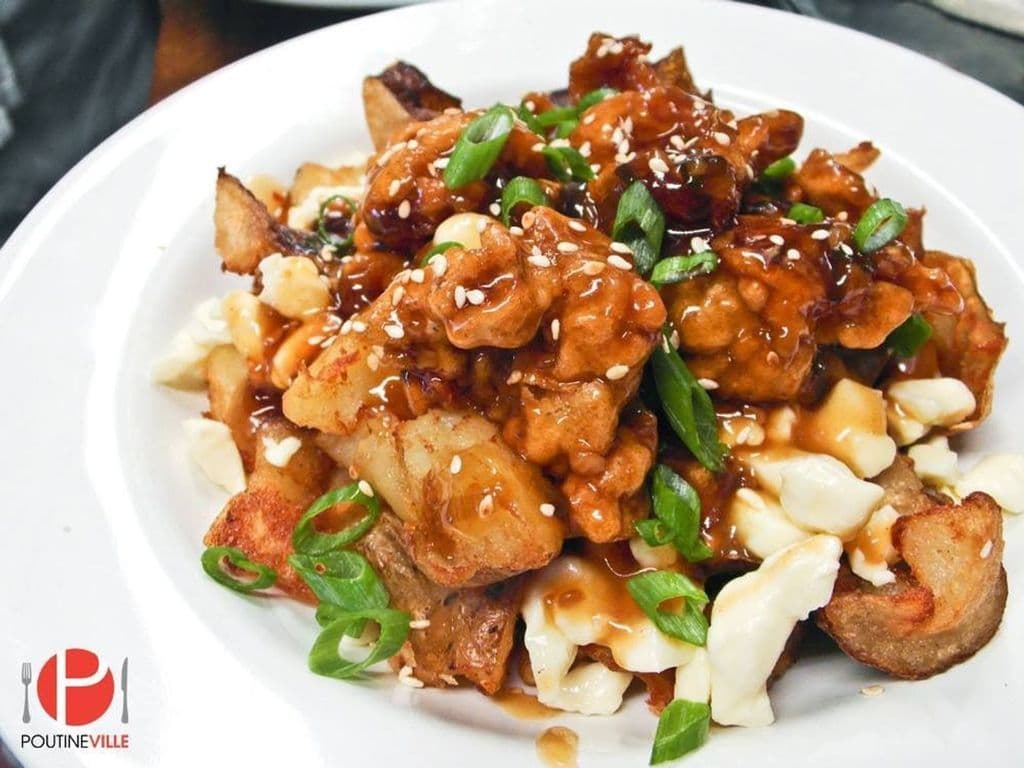 ~POUTINE GÉNÉRAL TAO (G)