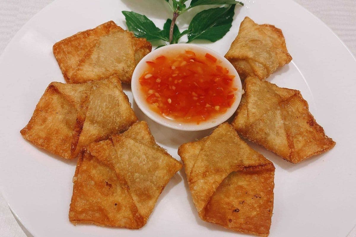 Crispy Shrimp and Pork Wontons