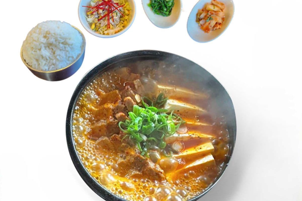 Kimchi Stew