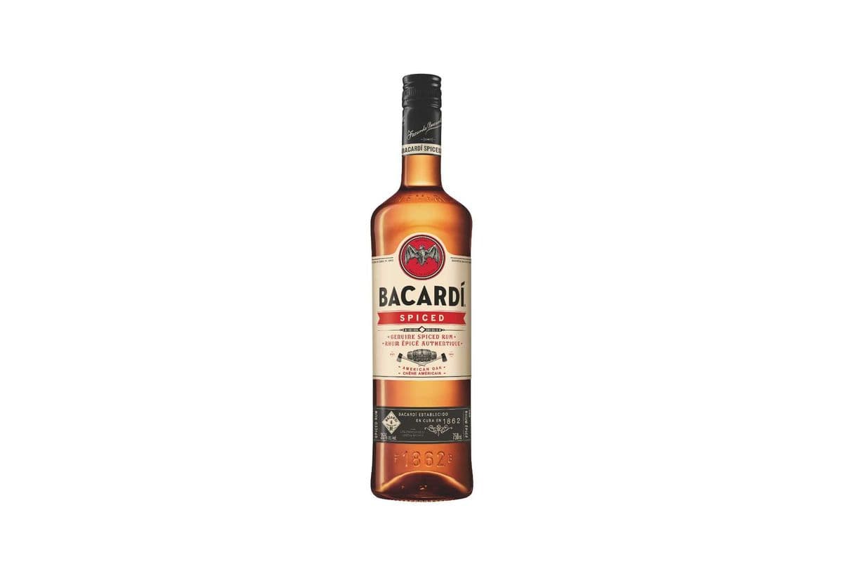 Bacardi Spiced Rum (750 ml) (1 x 750ml)