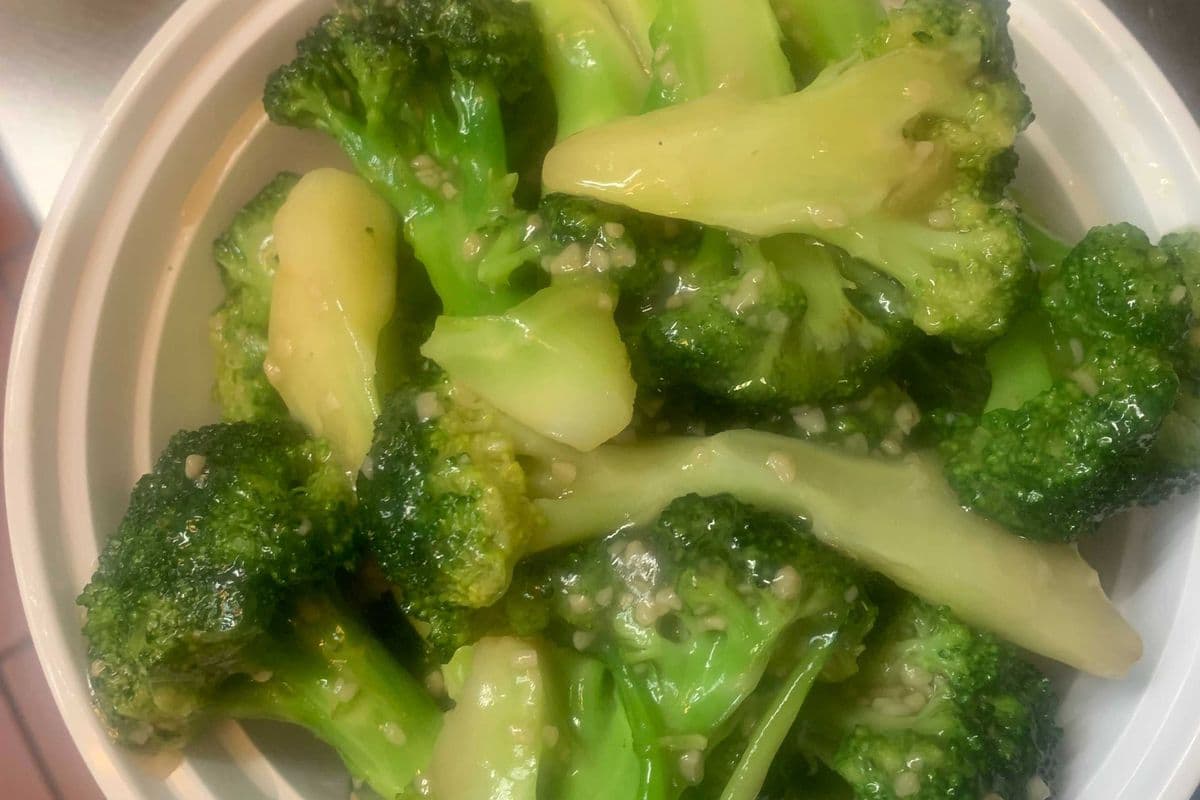 Stir-Fried Broccoli with Garlic