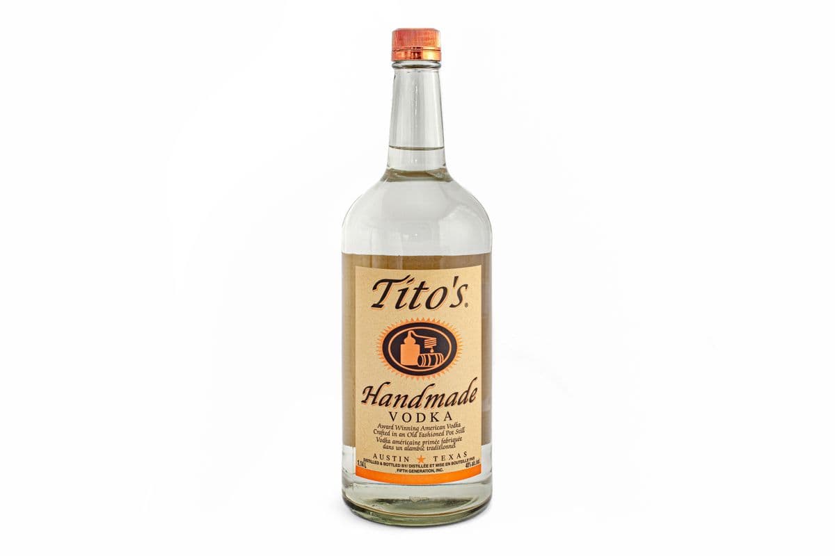 Tito's Handmade Vodka (1 x 1.14 L)