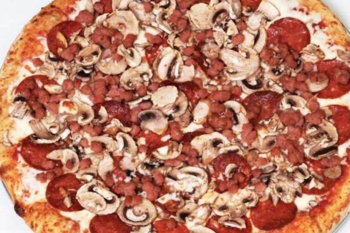 Extra-Large Canadian Pizza