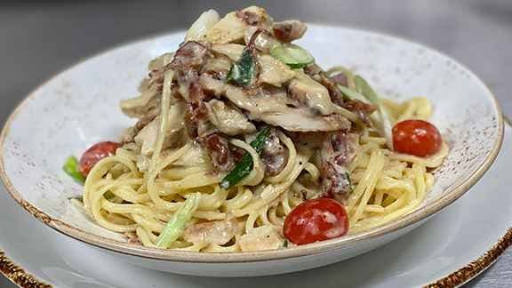 Chicken Carbonara Pasta