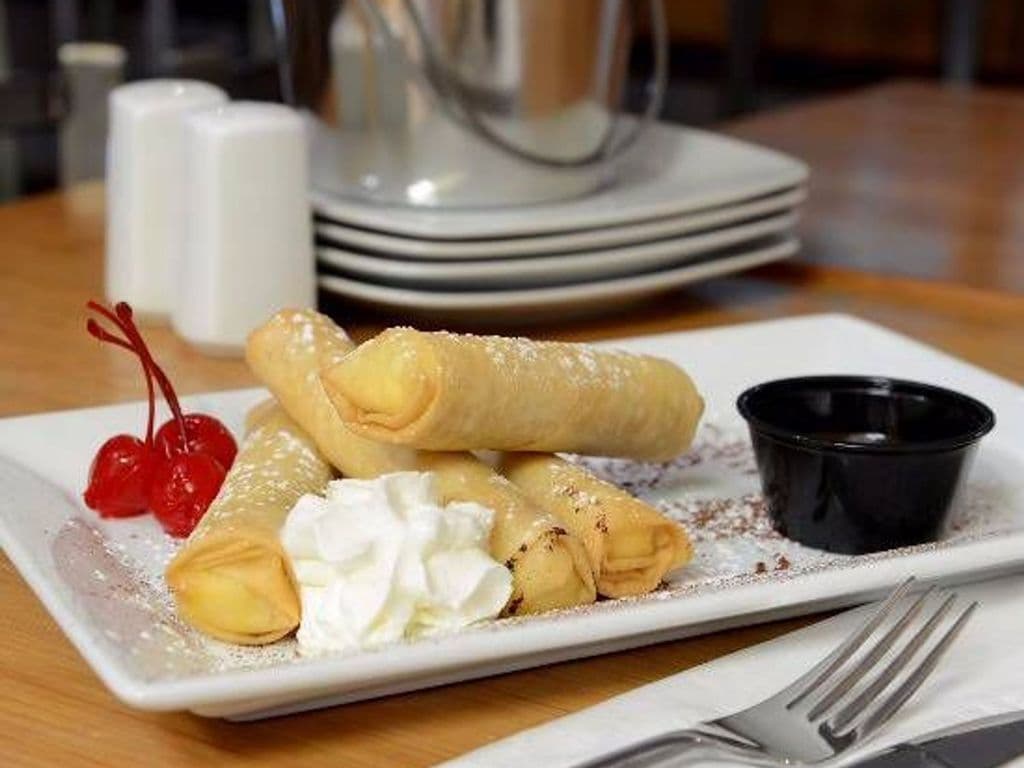 Delectable Cheese Cake Spring Rolls