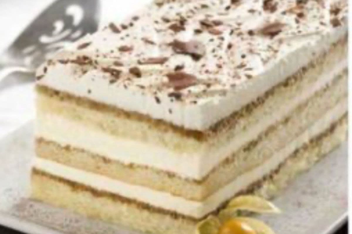 Tiramisu Cake Whole