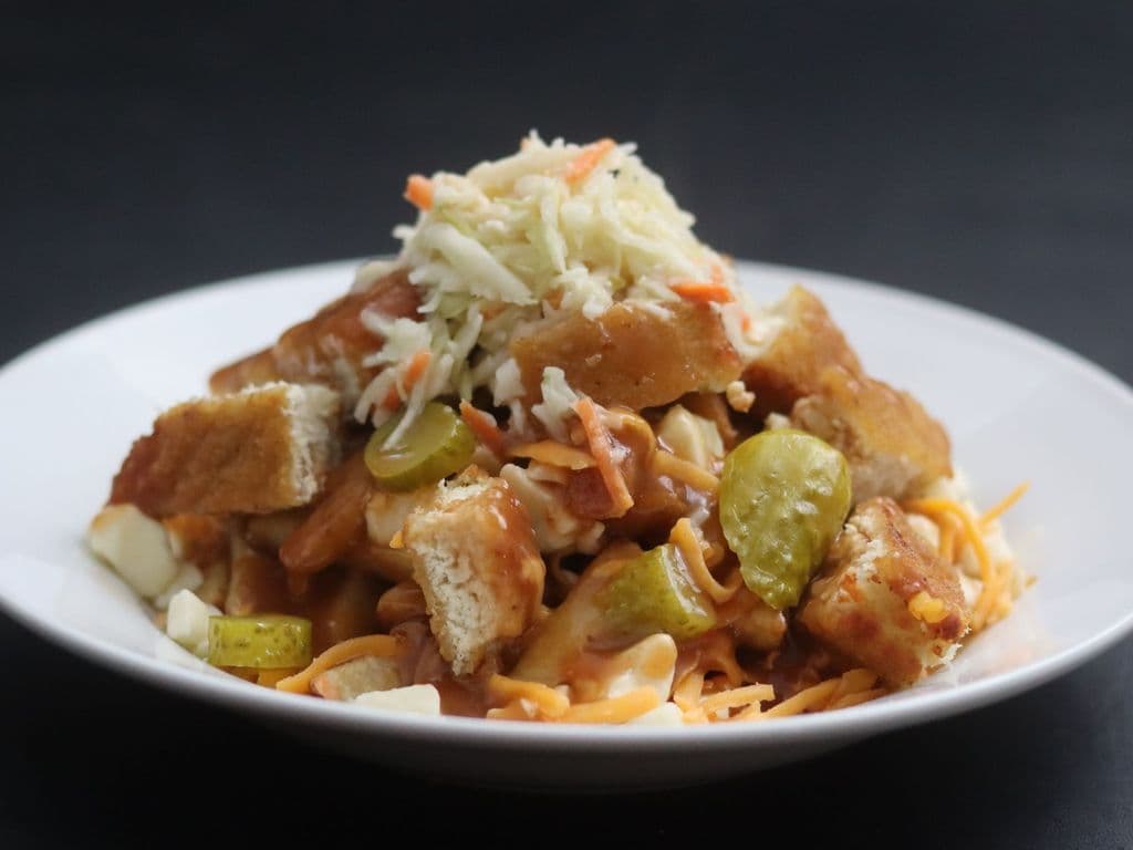 ~POUTINE POULET CROUSTILLANT (R)