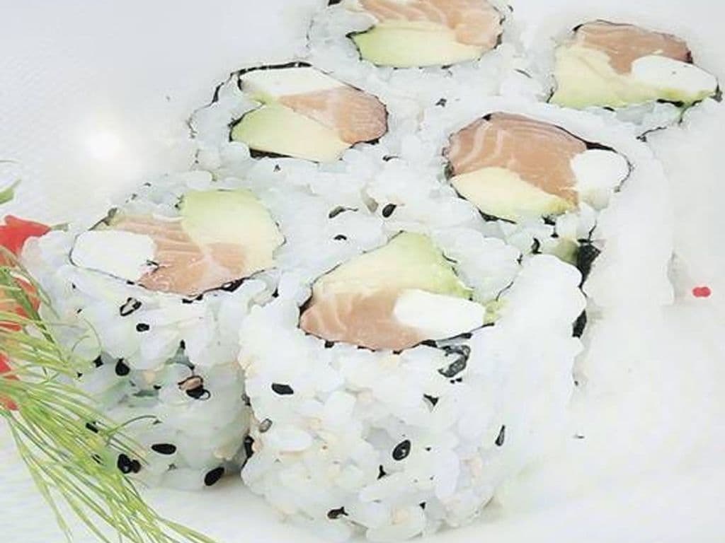 Cheese Salmon Avocado Roll