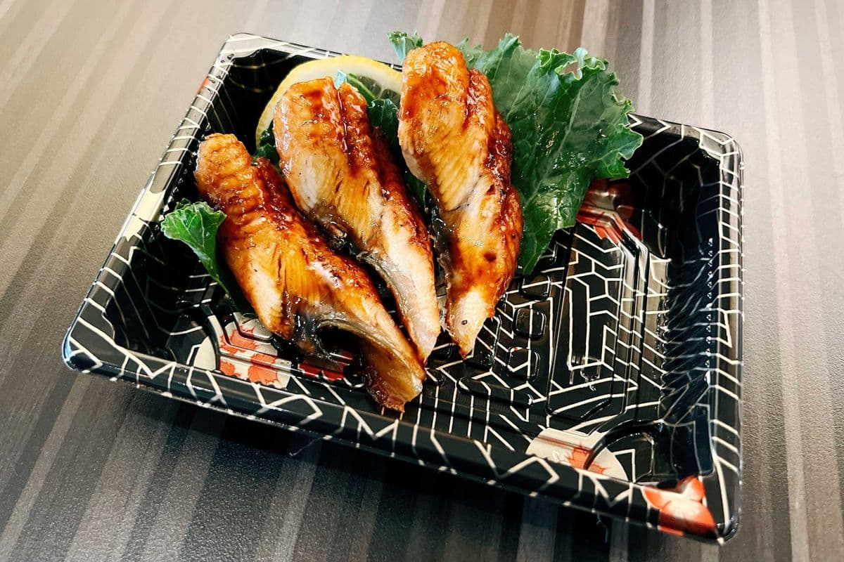 BBQ Eel (Unagi) Sashimi (3 pcs)