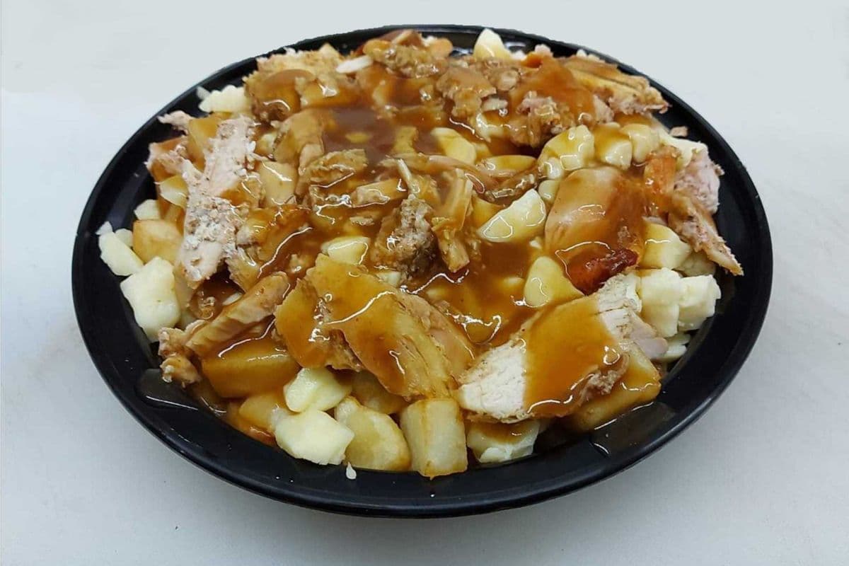 Poutine Shamia de poulet / Shamia Chicken Poutine