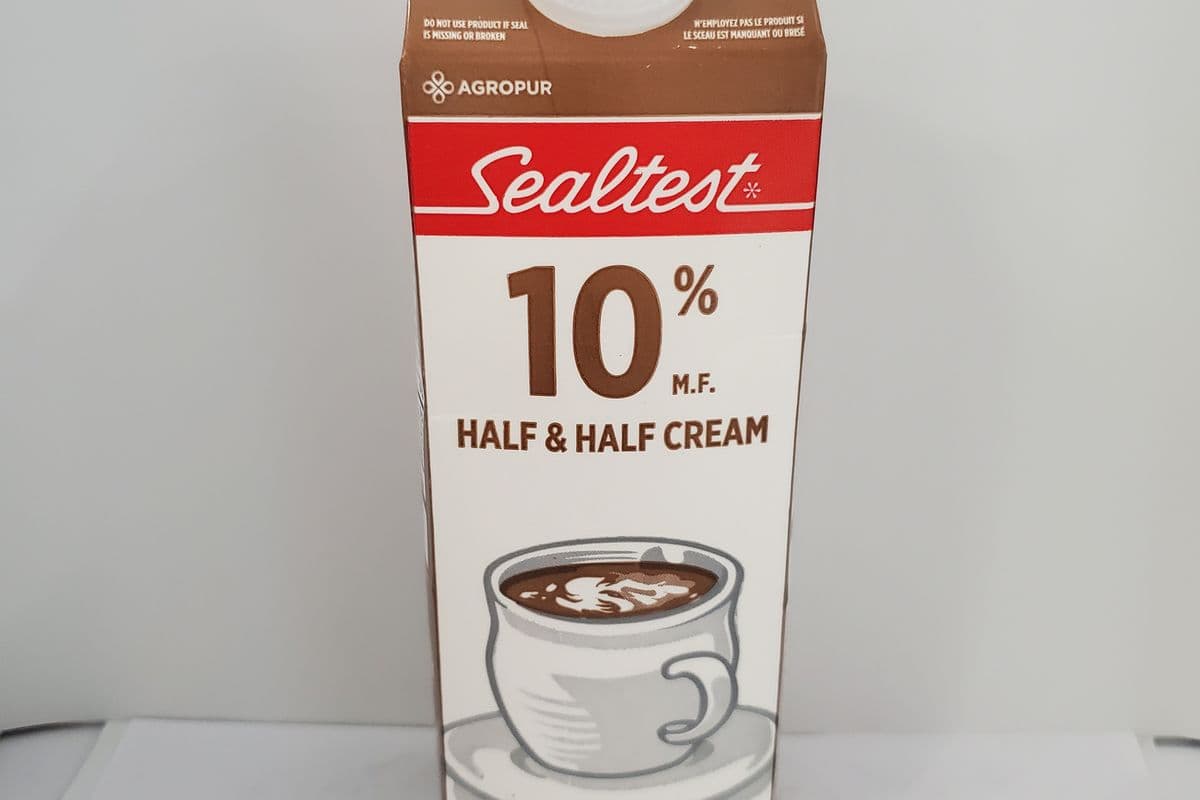 Neilson or Sealtest 10% Half and Half (1 L)