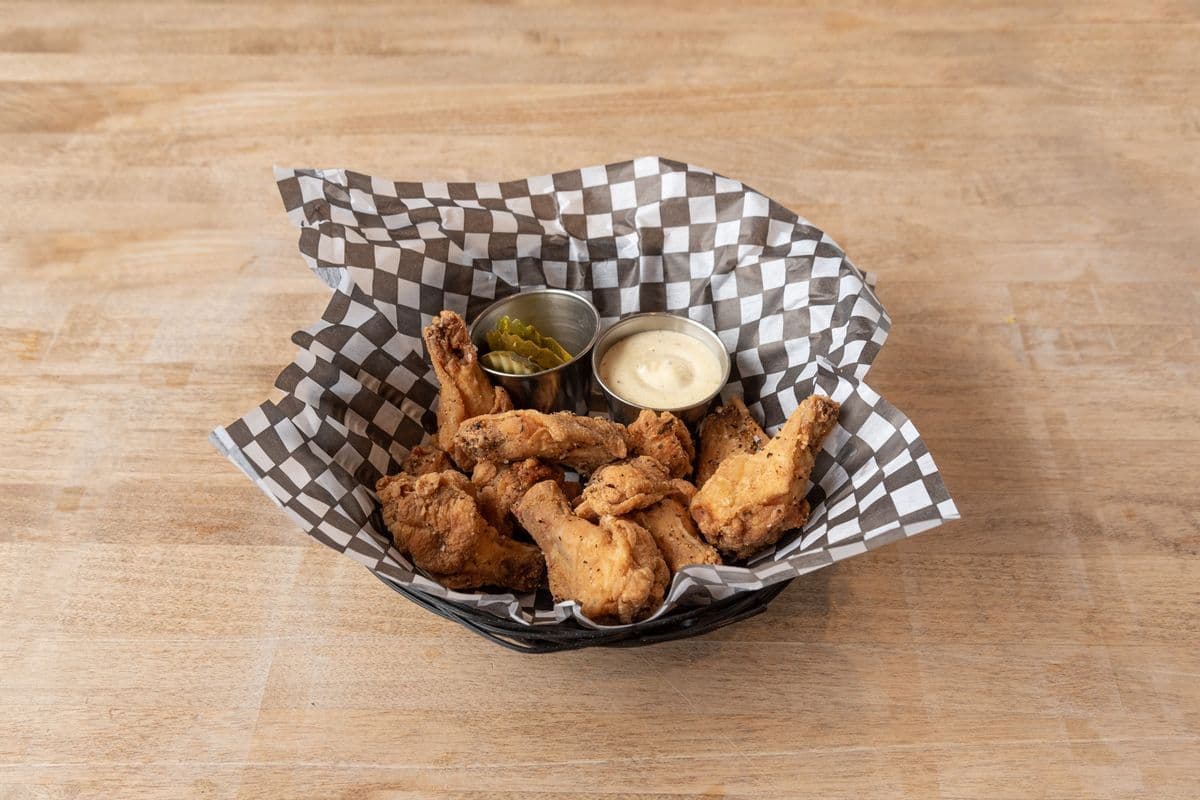 Wings (1 lb)