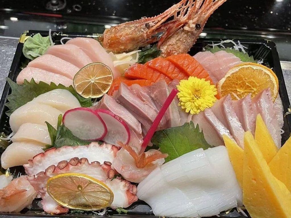 Gold Omakase Sashimi