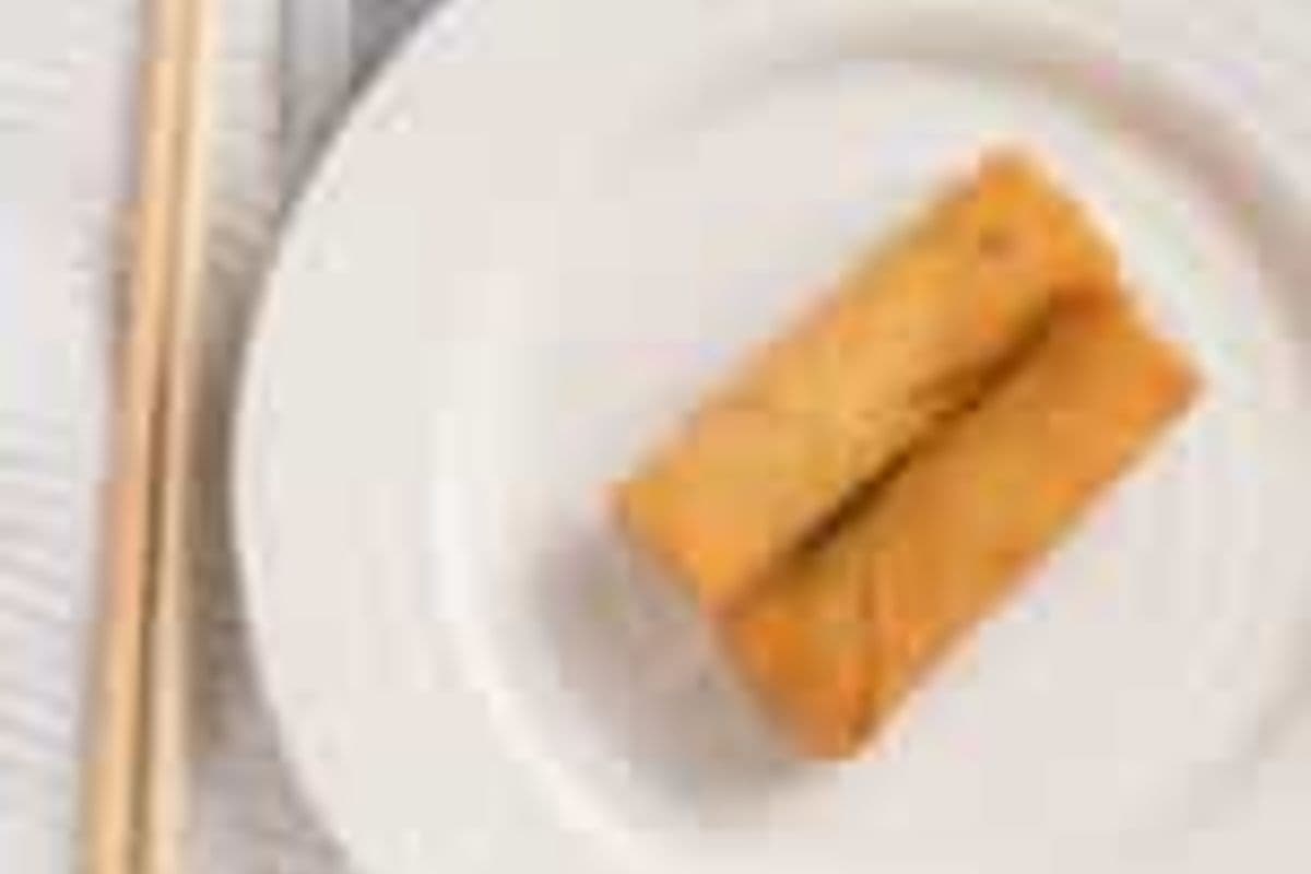 Vegetable Spring Roll (1 pc)