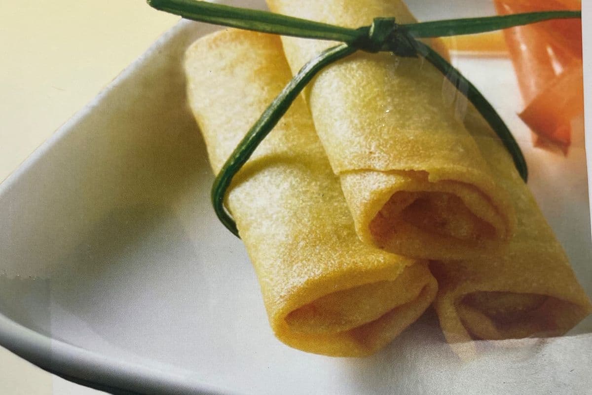 SPRING ROLL ( Vegetable) (6 pieces )
