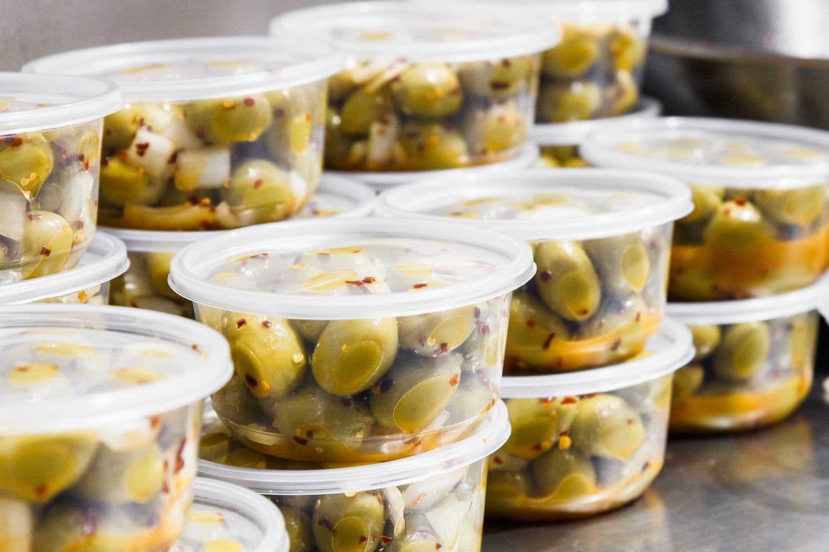 Spicy Italian Olives (12 oz)