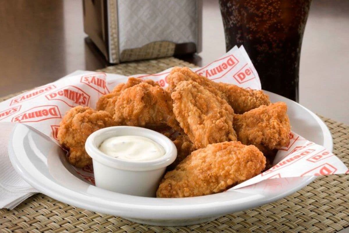 CHICKEN WINGS (760 Cal)