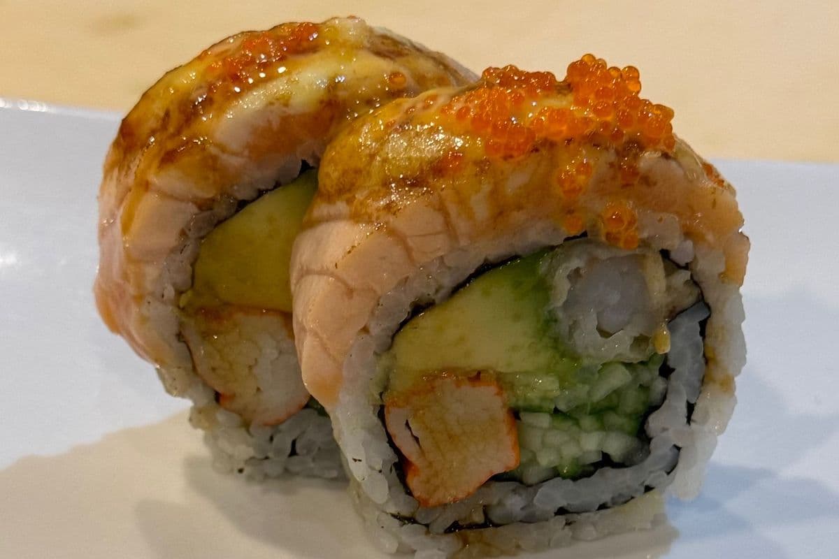 Aburi Salmon Dragon (10pcs)