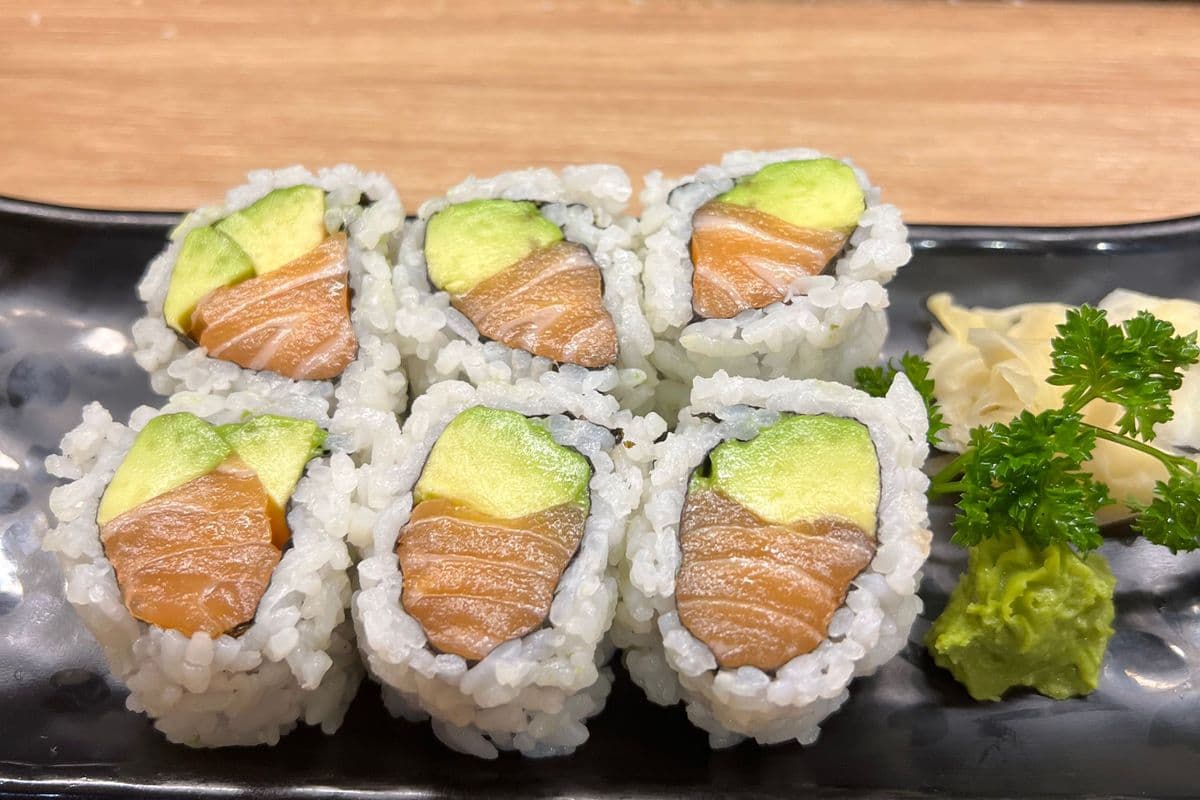 Salmon Avocado Roll