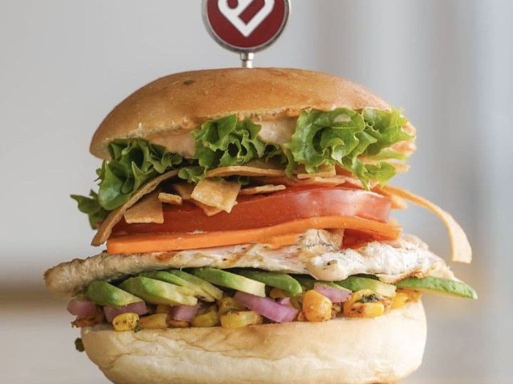 - POLLO LIBRE