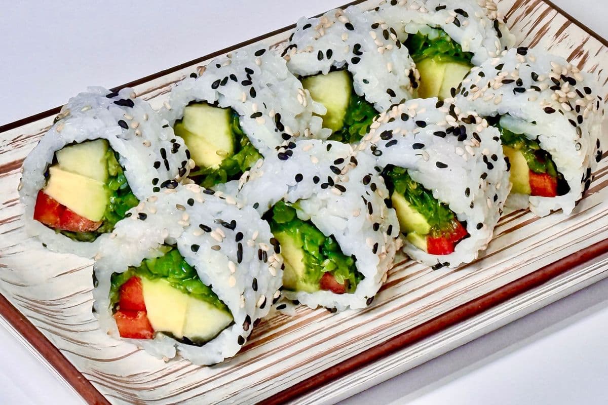 Fuzion Green Roll (8pcs)(Vegetarian)