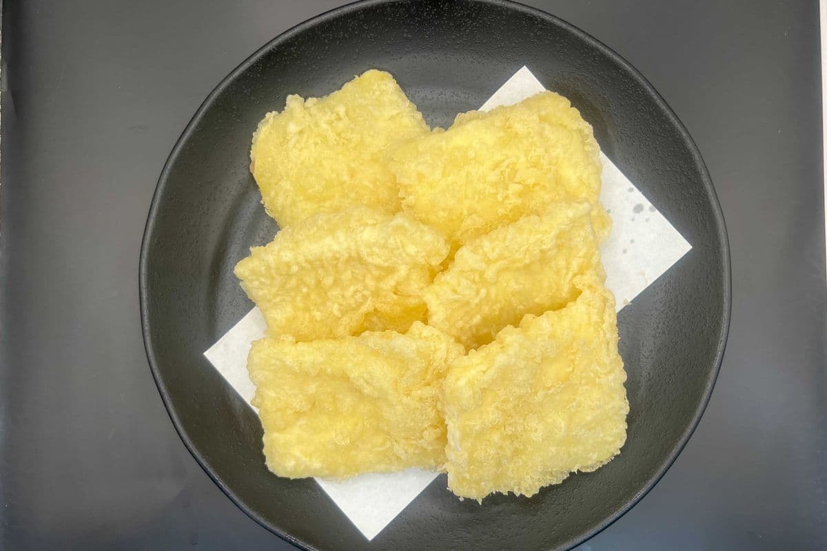 Sweet Potato Tempura (6 pcs)