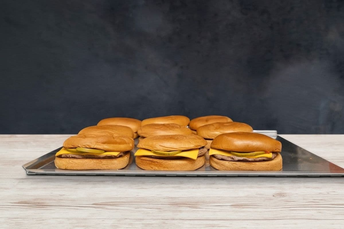 Ten Cheeseburgers