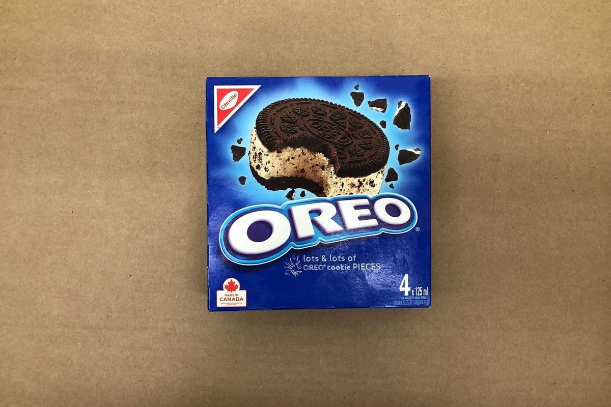 Christie Oreo Sandwich Ice Cream (Multi-Pack) 4 x 125 ml