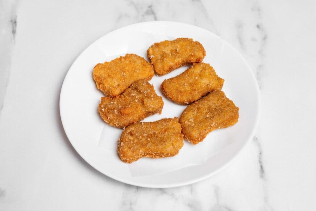 A8. Vegan Nuggets (6 Pcs)