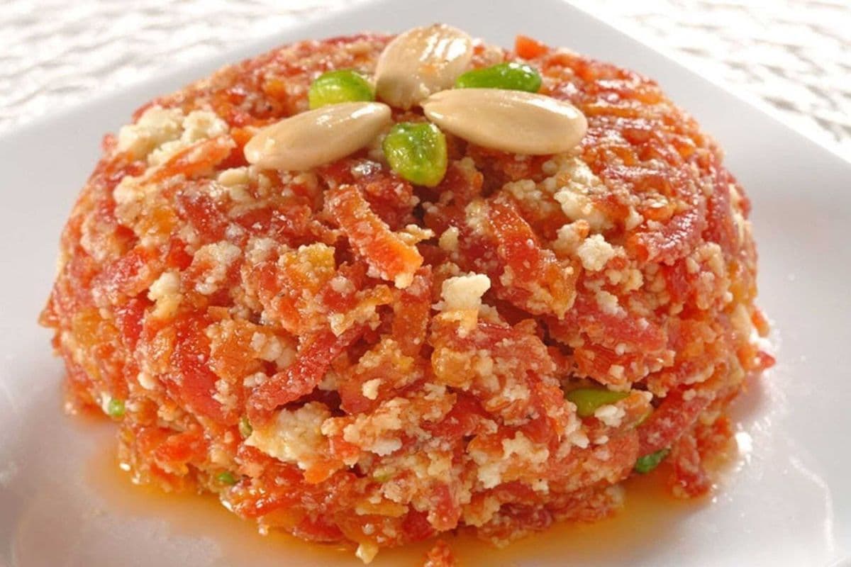 Gajar Halwa (1 lb)