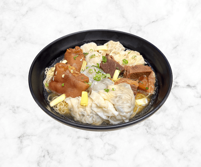 N5 Six items with soup noodle / 六六大順- 六餸湯麵