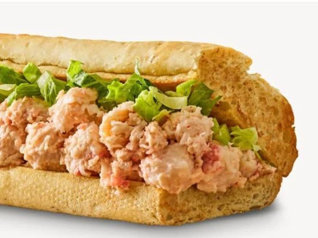 CLASSIQUE AUX HOMARDS / CLASSIC LOBSTERS