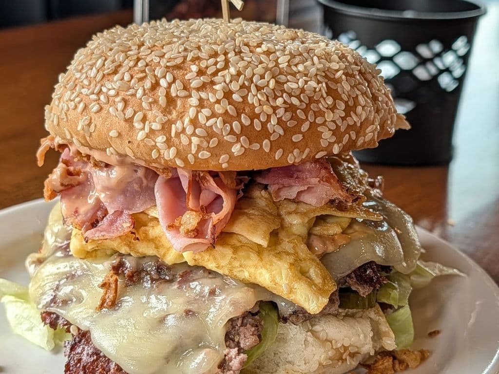 Late to Rise Burger