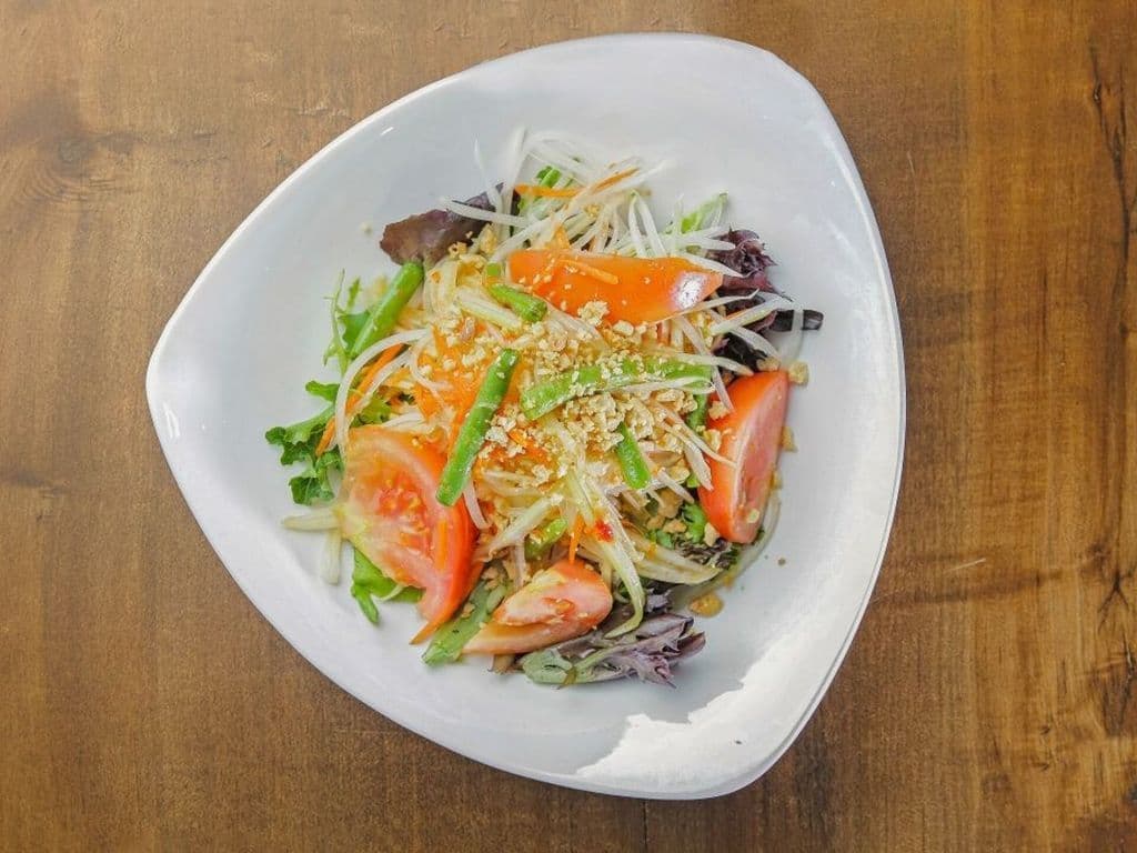 V6. Fresh Papaya Salad