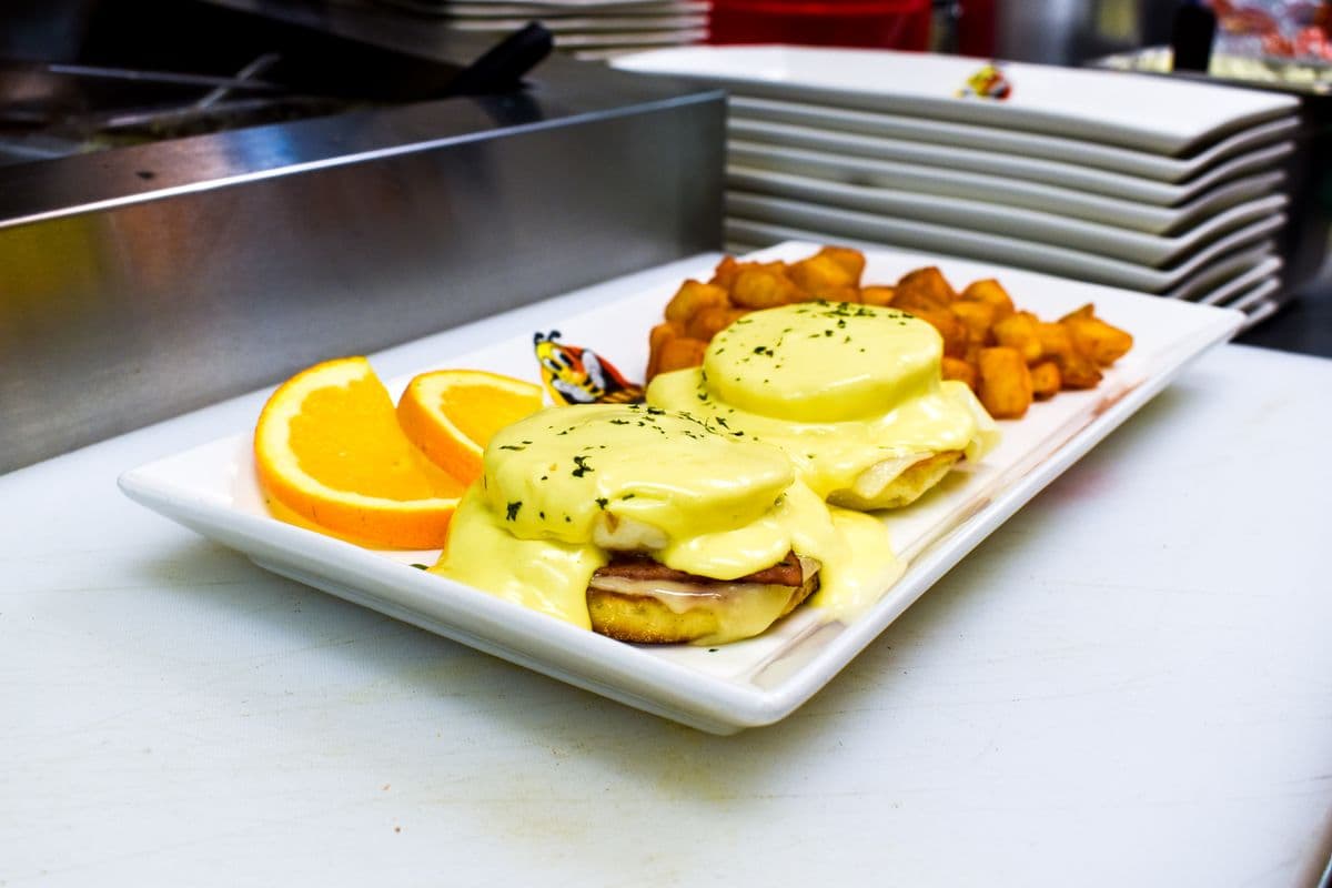 Eggs Benedict