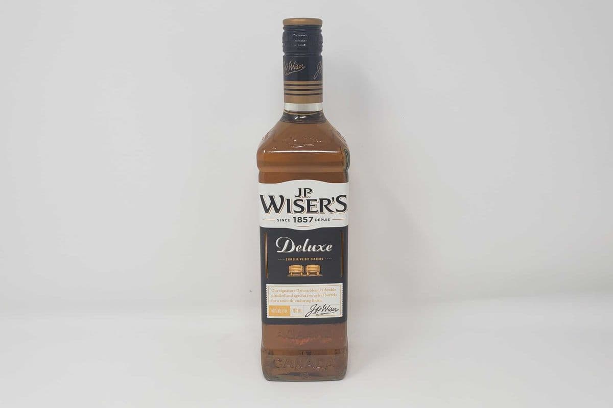 WISER'S DELUXE (1 x 750ml)