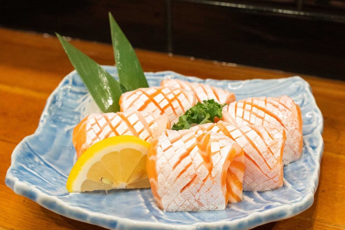 Salmon Toro Sashimi (6pcs)