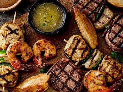 Brochette Feast for 2 / Festin de brochettes pour 2