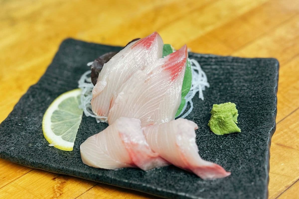 Hamachi Sashimi