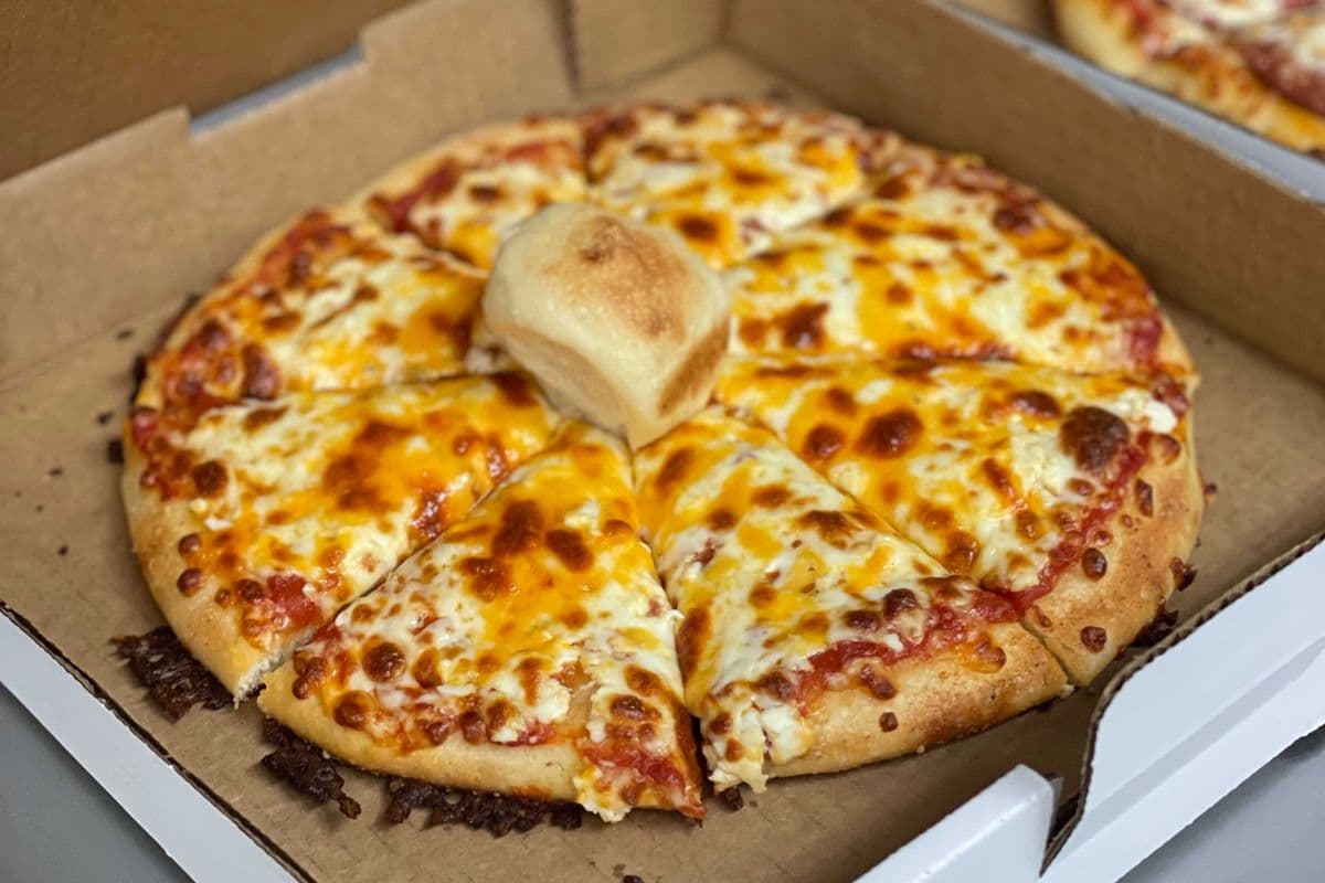 14" Four-Cheese Pizza