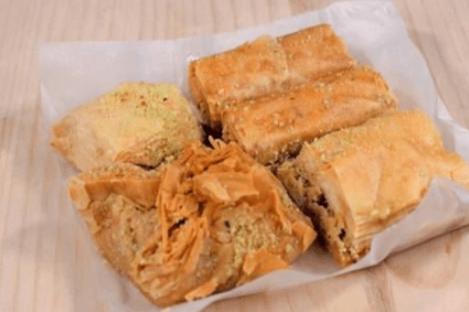 Baklawa Gourmet Box (1 pc)