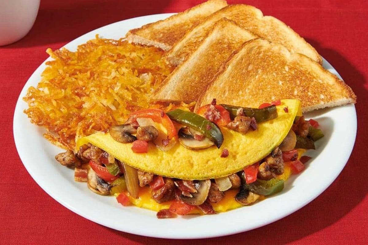 ULTIMATE OMELETTE (1140 Cal)
