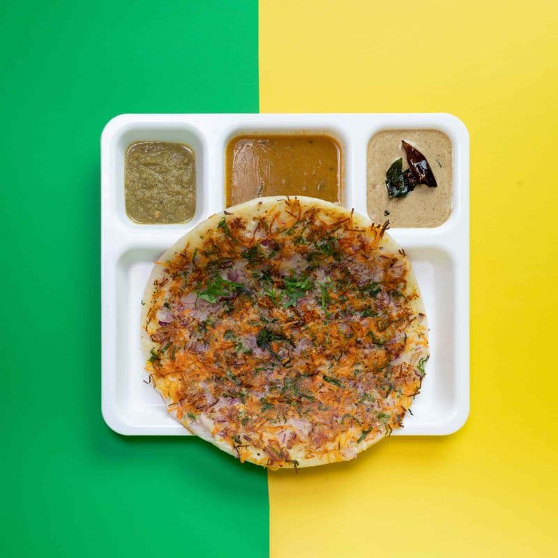 ONION UTTAPAM