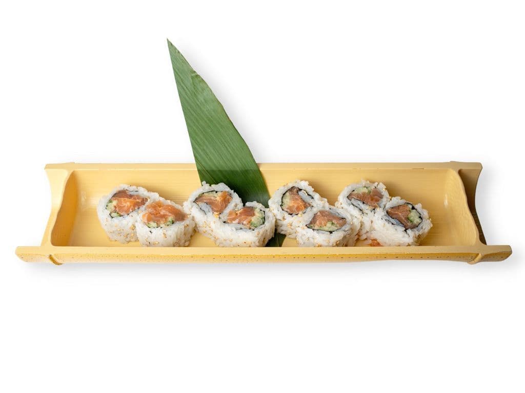 Spicy Salmon Roll (8PC)