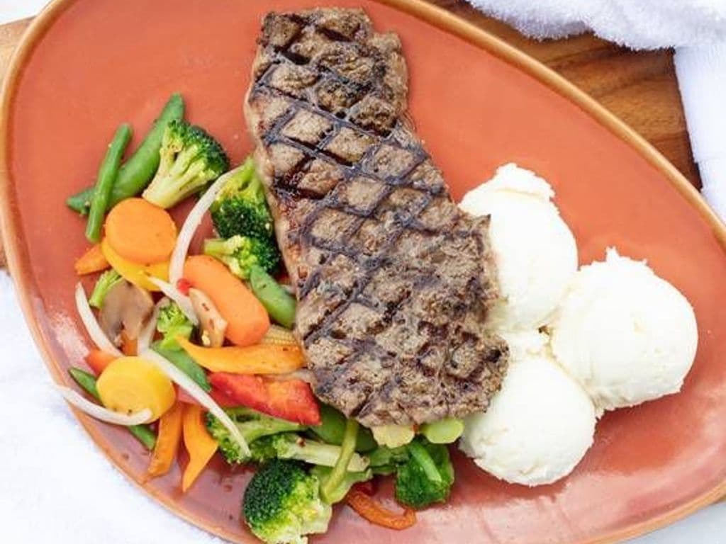 New York Strip Steak (10 oz)