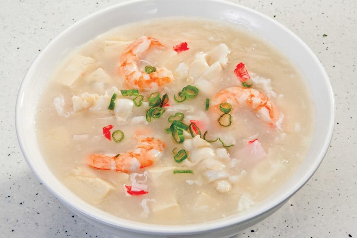 105. Seafood Chowder with Tofu 海鮮豆腐羹